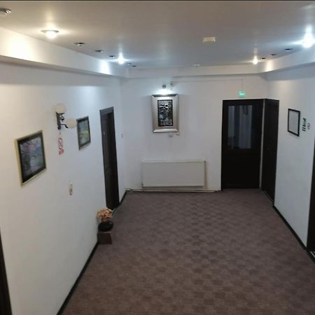 Pensiunea Millenium Sibiu With Parking - Motorcycle Friendly Travel Routes Exterior foto